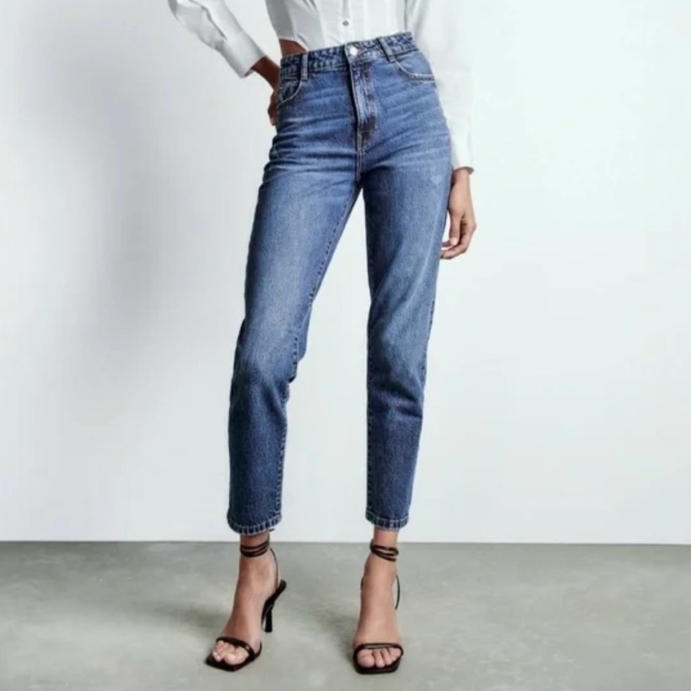 Zara High Rise Blue Jeans for Women